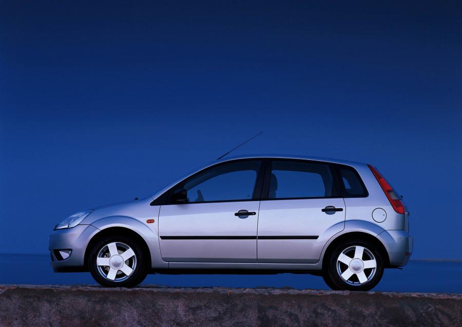  Ford Fiesta 2003 года  (фото 101 из 142)
